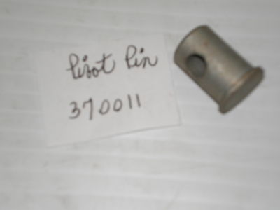 TRIUMPH T120  BSA A65  Brake Rod Pivot Pin 370011 / 37-0011