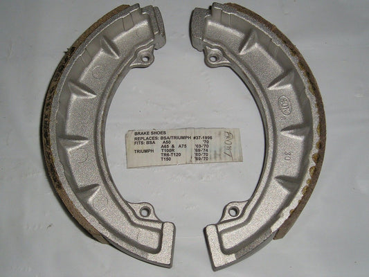 TRIUMPH T100 T120 T150 TR6 BSA A50 A65 A75 Brake Shoes Set 371996