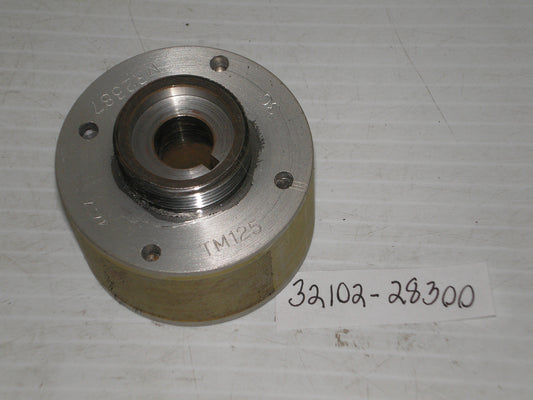 SUZUKI RM100 RM125 TM100 TM125 Magneto Ignition Rotor Assembly 32102-28300 / 32102-28301
