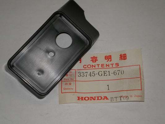 HONDA CH80 Front  or  Rear Reflector Spacer 33745-GE1-670