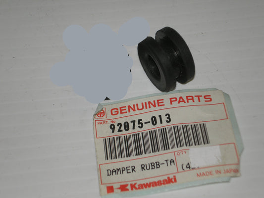 KAWASAKI A1 A7 B8 F1 F2 F4 F6 F7 G3 H1 KDX KLF KLT KSF KZ Factory Tank Front Rubber Damper 92075-013