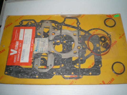 KAWASAKI KZ750 Twin B1-B4 Complete Engine Gasket Set Vesrah # VG-427
