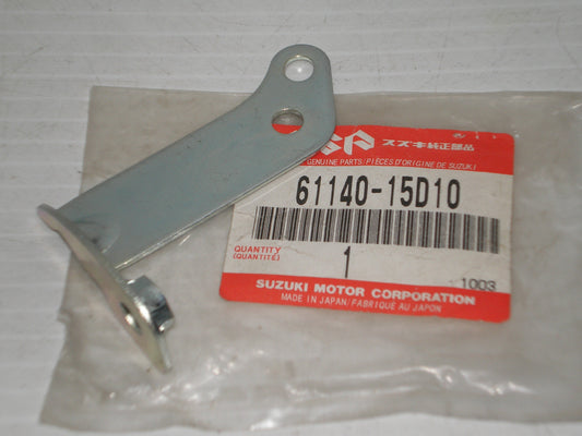 SUZUKI DR250 DR350 1985-1999 Swing Arm Chain Case Front Plate 61140-15D10