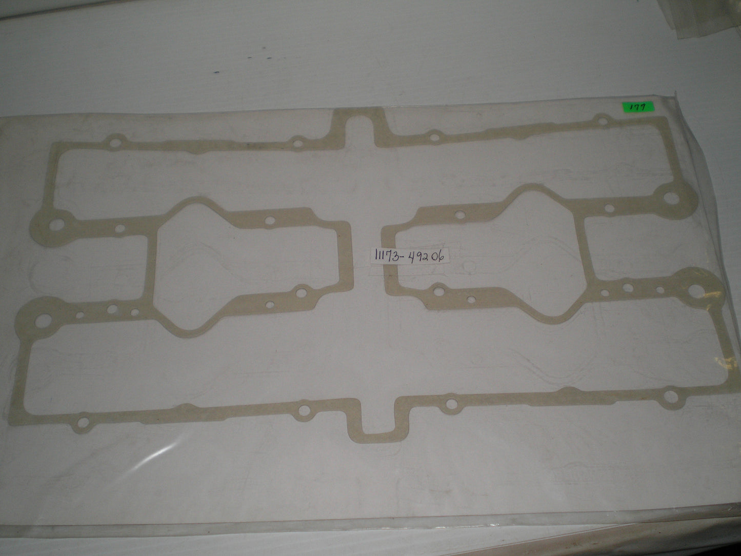 SUZUKI GS750  GS1100 Cylinder Head Cover Gasket  11173-49201 / 11173-49202 / 11173-49203 / 11173-49204 / 11173-49205 / 11173-49206 / 11173-49207 / 11173-49207-H17