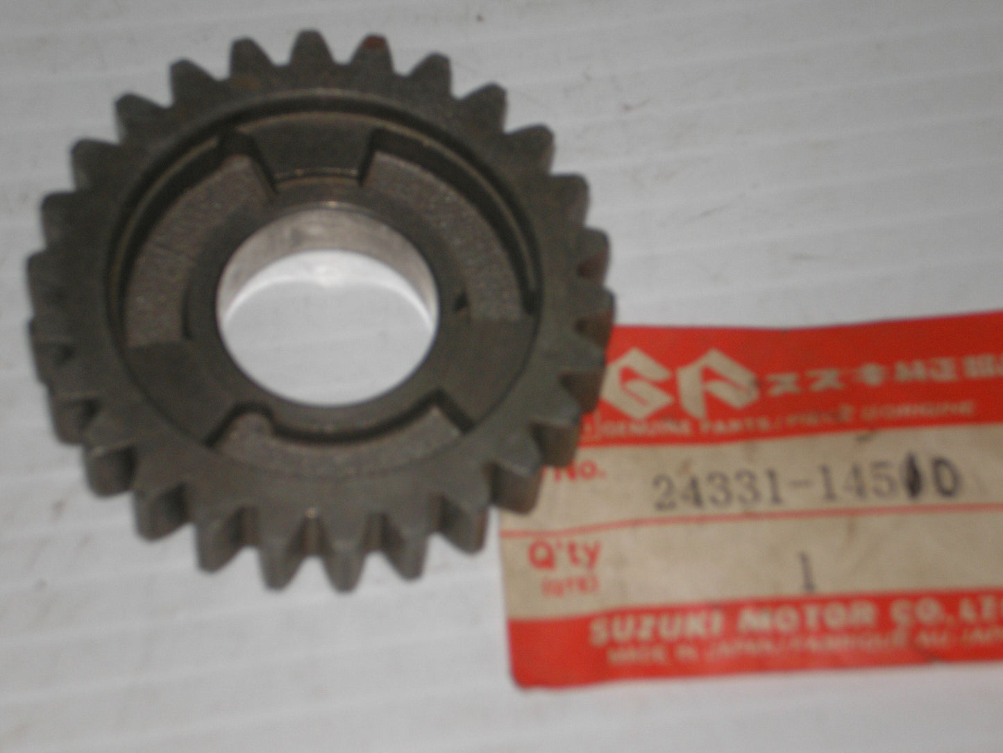 SUZUKI RM125 1985 AHRMA Third Driven Gear 24331-14510