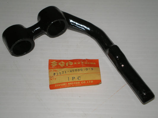 SUZUKI GS750  L/H Front Footrest Bar  43521-45000-019
