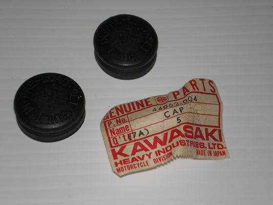 KAWASAKI F7 F9 1971-1975 Front Fork Top Bolt Caps Set/2