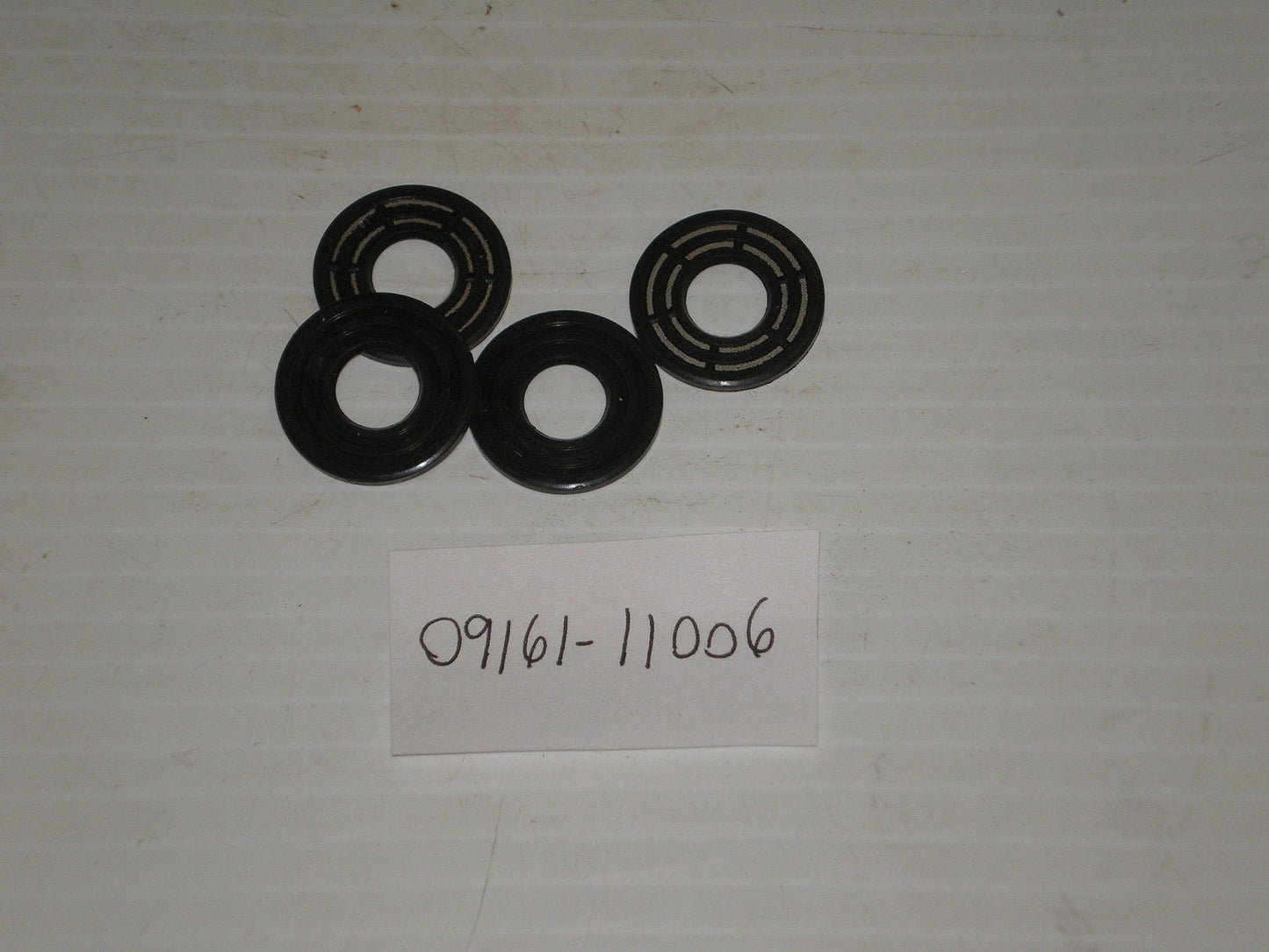 SUZUKI Many Models Cylinder Head Cover Bolt Seals Set/4  09161-11006 / 09161-1107 / 09161-1108