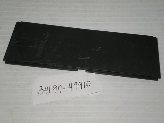 SUZUKI GS700 GS750 GS1100 1982-1985 Meter Case Plate 34197-49910
