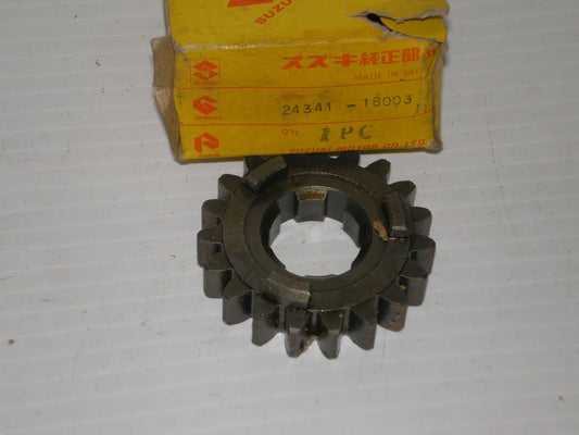 SUZUKI GT250 GT380 T250 T305 T350 TC305 1968-77 Fourth Driven Gear 24341-18003