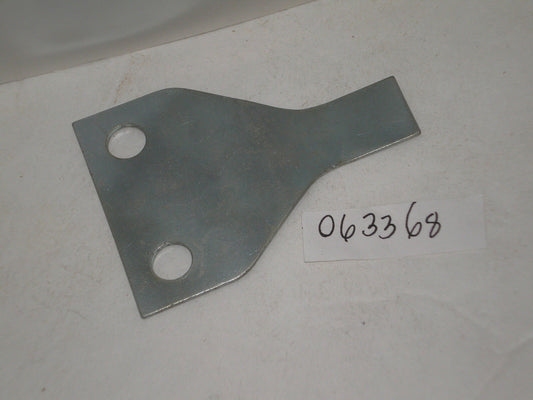 NORTON Commando 750 850  Oil Filter Retaining Bracket  063368 / 06-3368