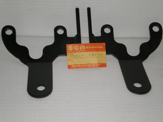 SUZUKI GS550 GS750 GS1000 Speedometer & Tachometer Bracket 34950-49100