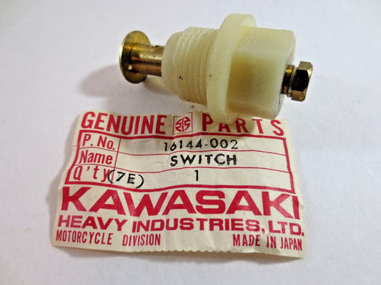 KAWASAKI Z1 Z1P FACTORY OIL PRESSURE SWITCH 16144-002